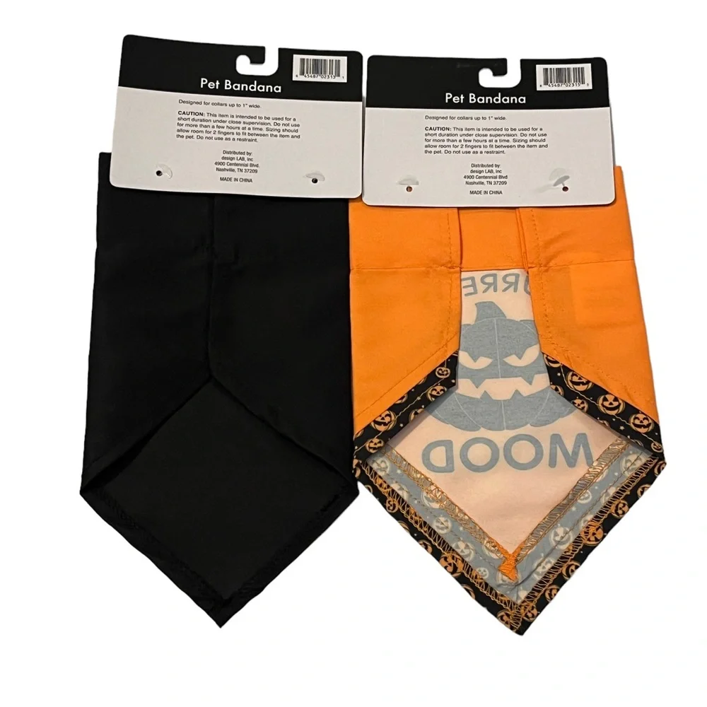 🌟NWT🌟 Buttons & Bones Halloween Dog Bandanas